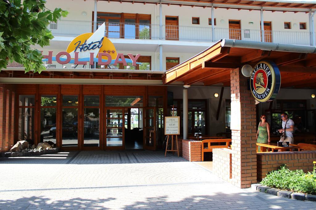 شيوفوك Hotel Holiday المظهر الخارجي الصورة